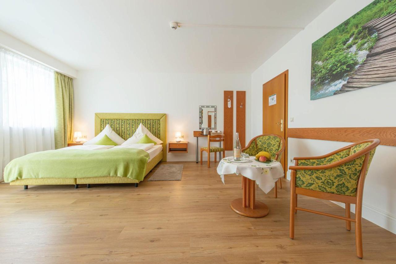 Hotel Garni Lichtquelle Bad Fussing Exterior photo